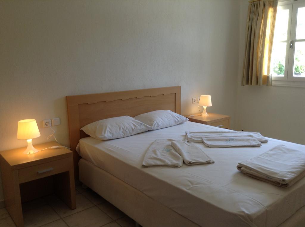 Marialena Village Aparthotel Platanias (Skiathos)