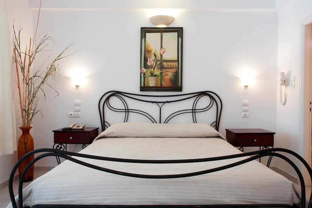 Aparthotel Vardia Bay 3*