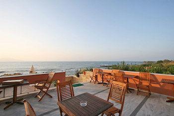 Kanakis Blue Aparthotel 2*