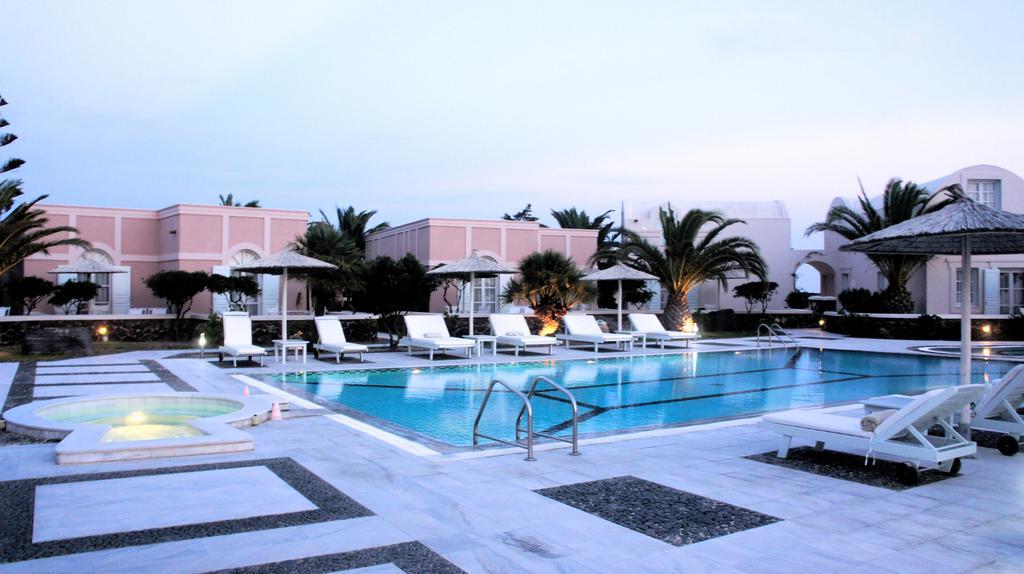 Hotel Pantheon Deluxe 4*
