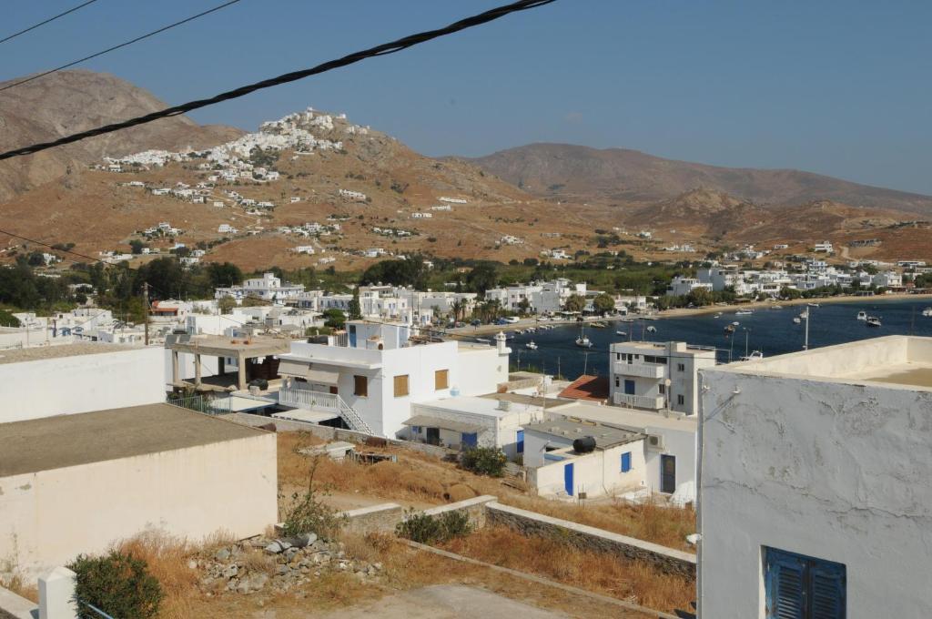 Bofor & Aparthotel Livadakia