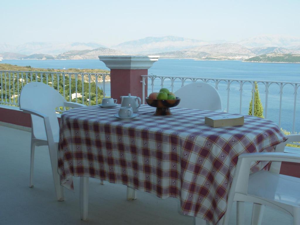 Aliki * Agios Stefanos (Thinali)