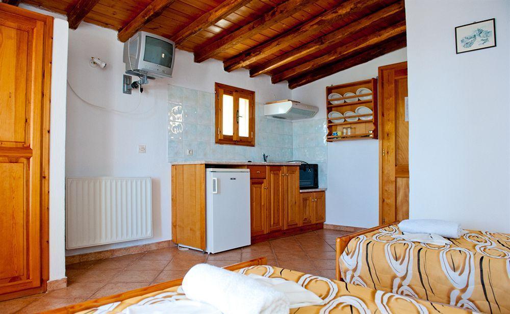 Camelia Hotel 3*