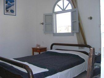 Sea Side 2* Perivolos (Santorini)