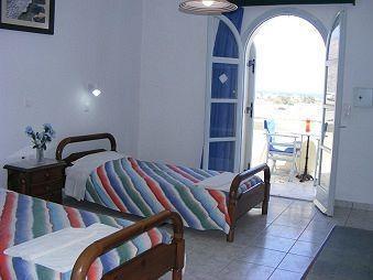 Sea Side Perivolos (Santorini)