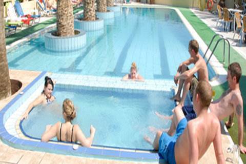 Hotel Nikos