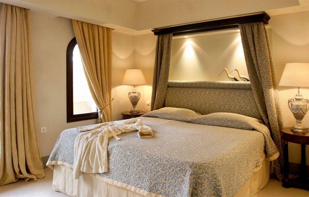 Great Greece Le Convivial Xylokastro
