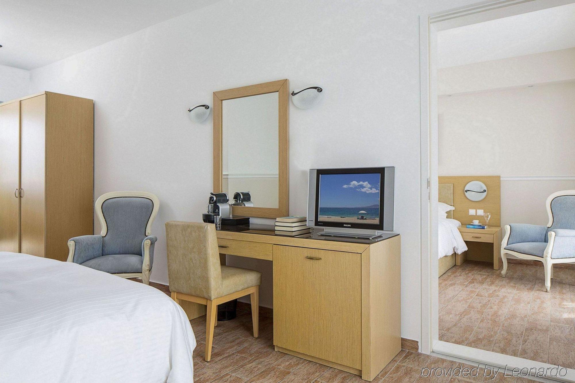 Lagos Mare Hotel 4*