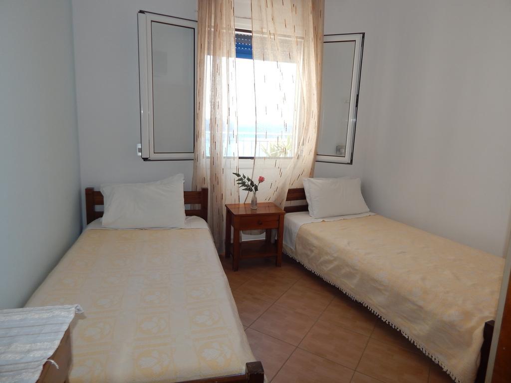 Guest house Akti Agios Kirykos (Ikaria)