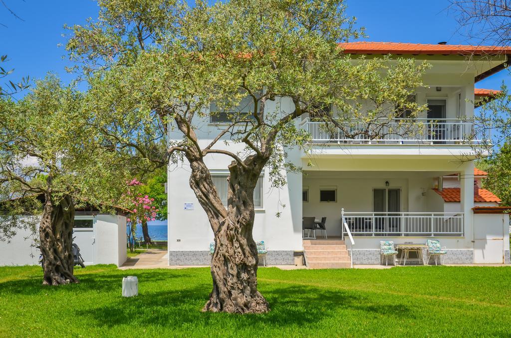 Avra Apartment *