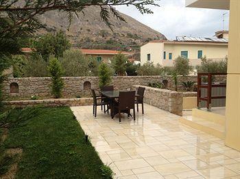 Pearl Bay Hotel 3*