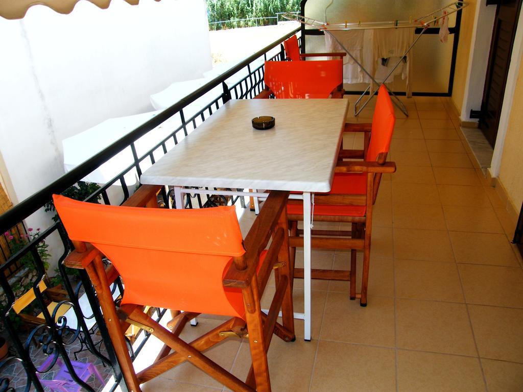 Ionio Sea Poros Aparthotel Mikros Gialos