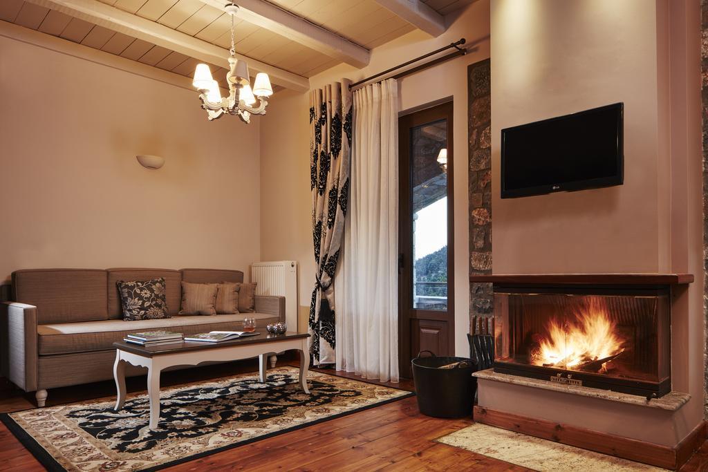 Nefeles Luxury Residences & Lounge Hotel Kardaras