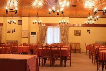 Apollon Hotel 3*