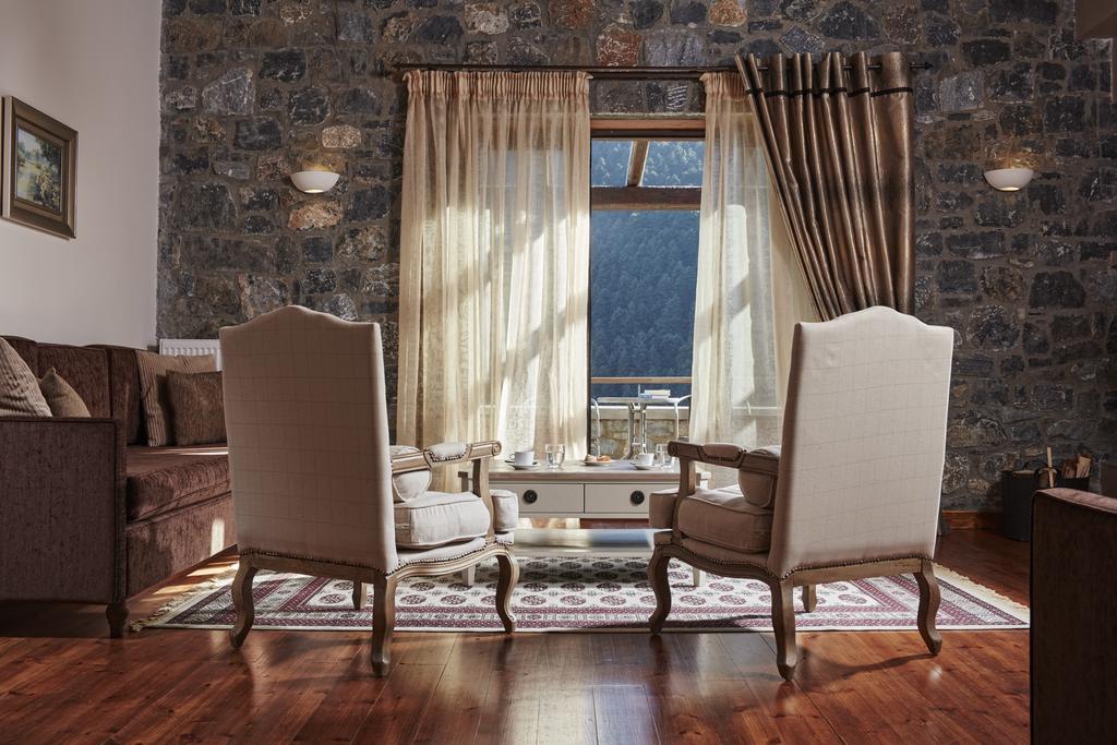 Nefeles Luxury Residences & Lounge Hotel