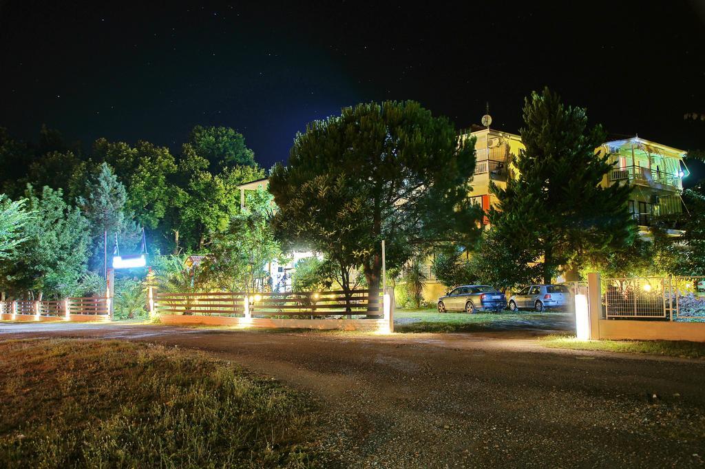 Geromichalos Aparthotel