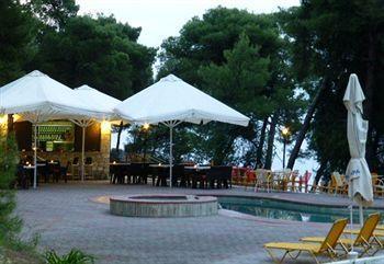 Dryades Hotel