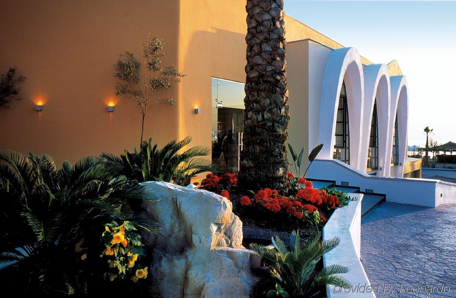 Ilio Mare Resort 5*