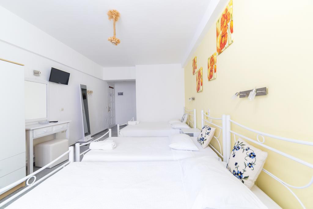 George Aparthotel Naxos City