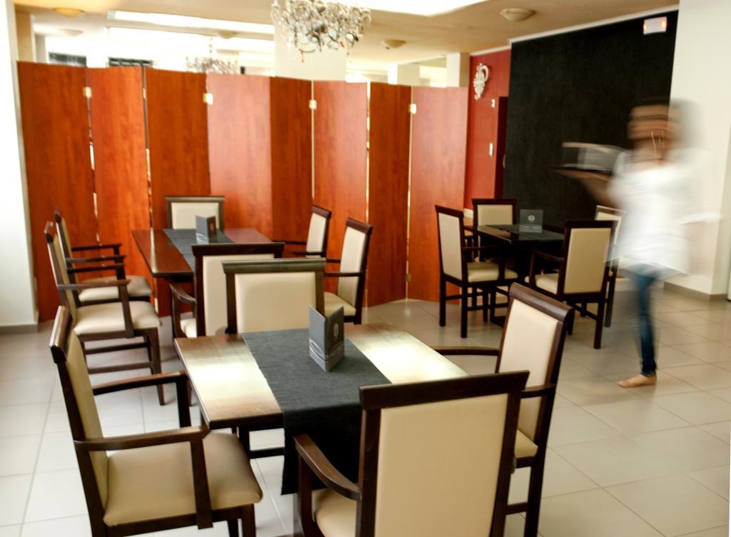 Pappas Hotel 2*