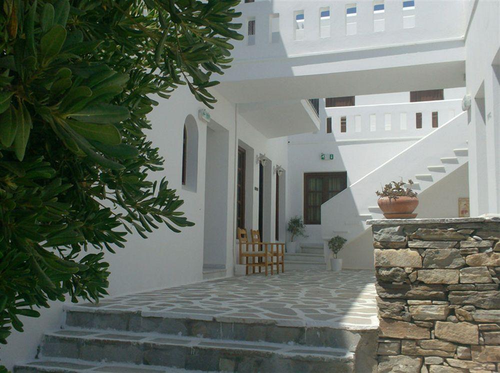 Fikas Hotel
