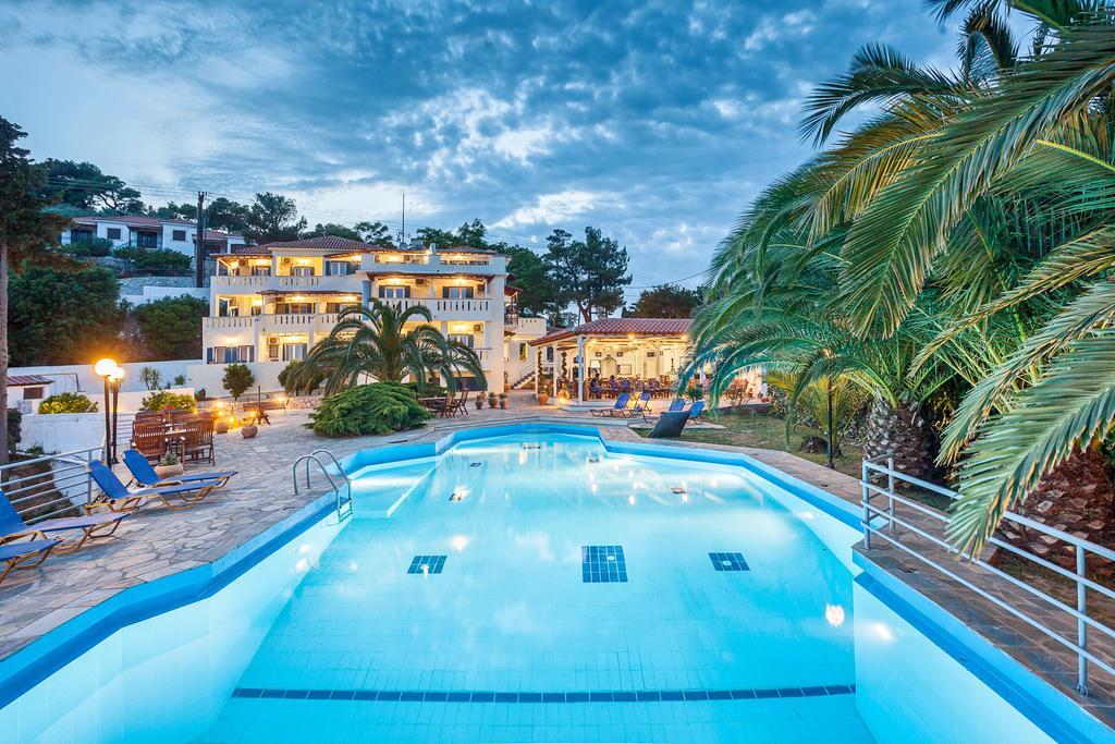 Hotel & Boutique 3*