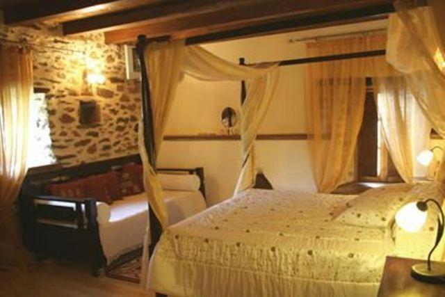 Guest house Archontiko Zarifi 1716 4*