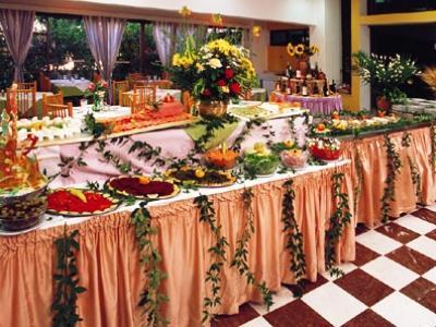 Tigaki Beach Hotel Hotel