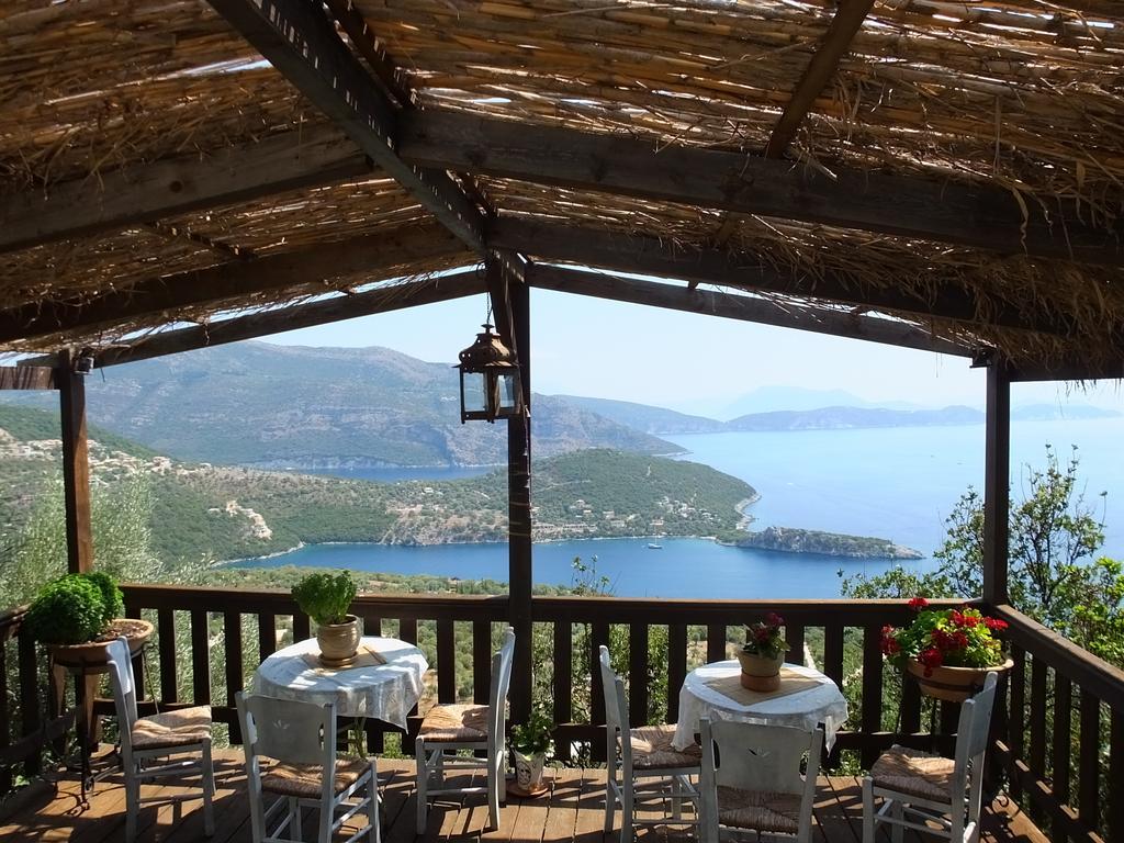 Arethousa Villas