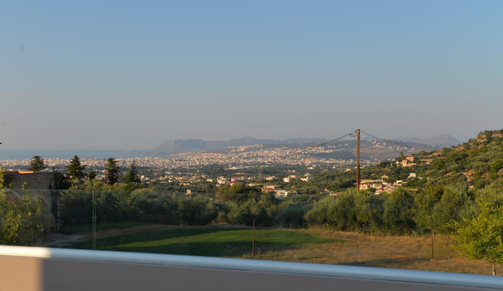 Lofos Villa *