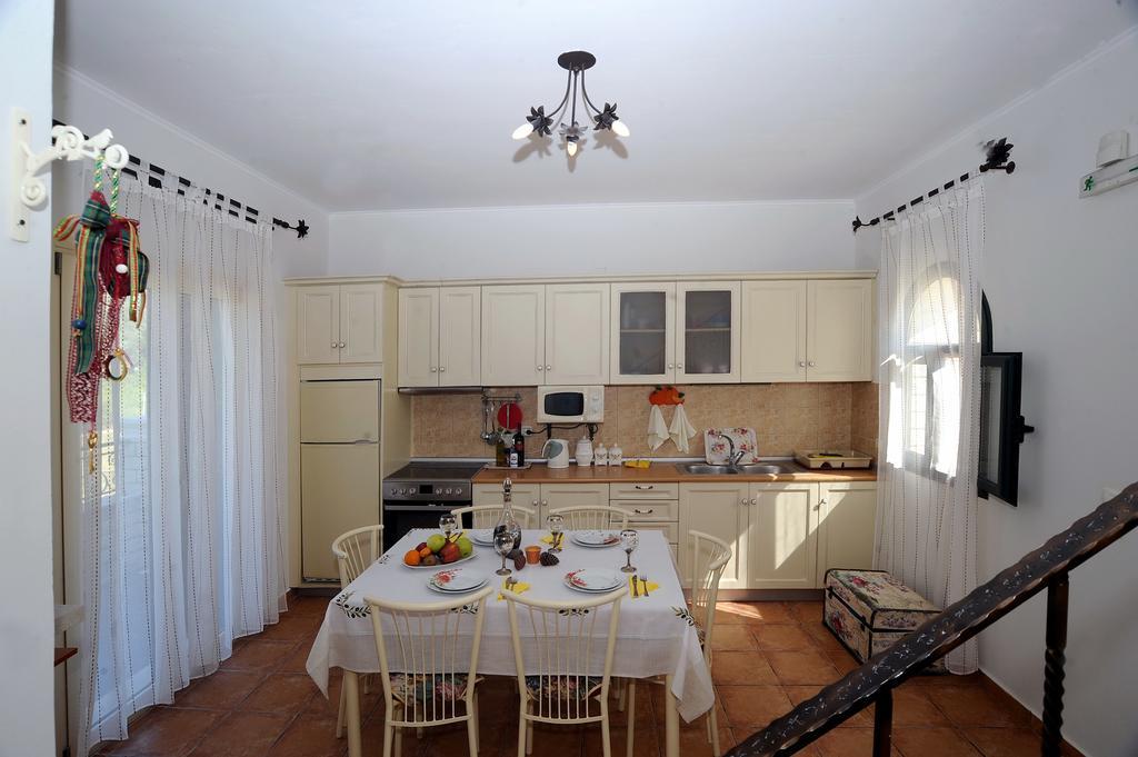 Stalakton Country Maisonettes * Halikounas
