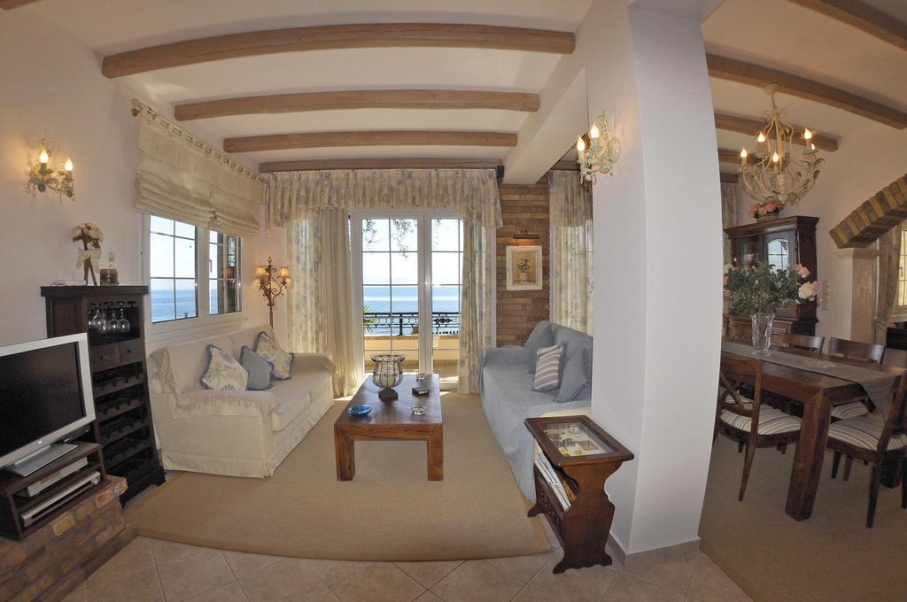 Romantica Villa *