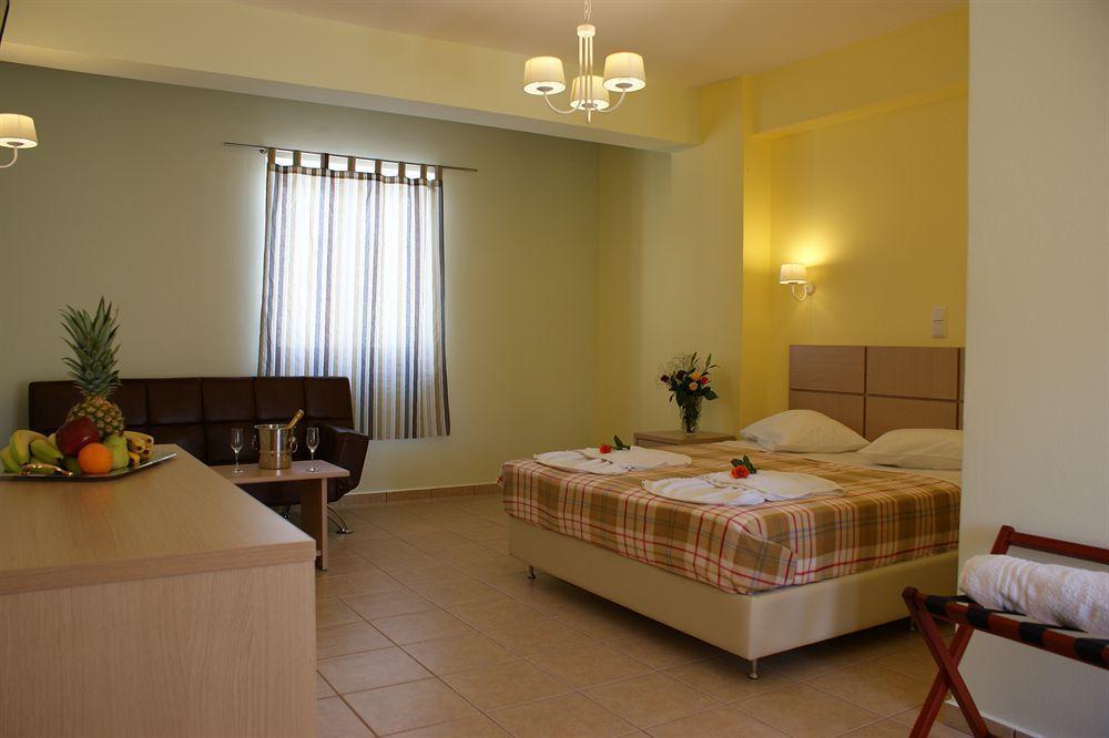 Jason & Aparthotel 3*