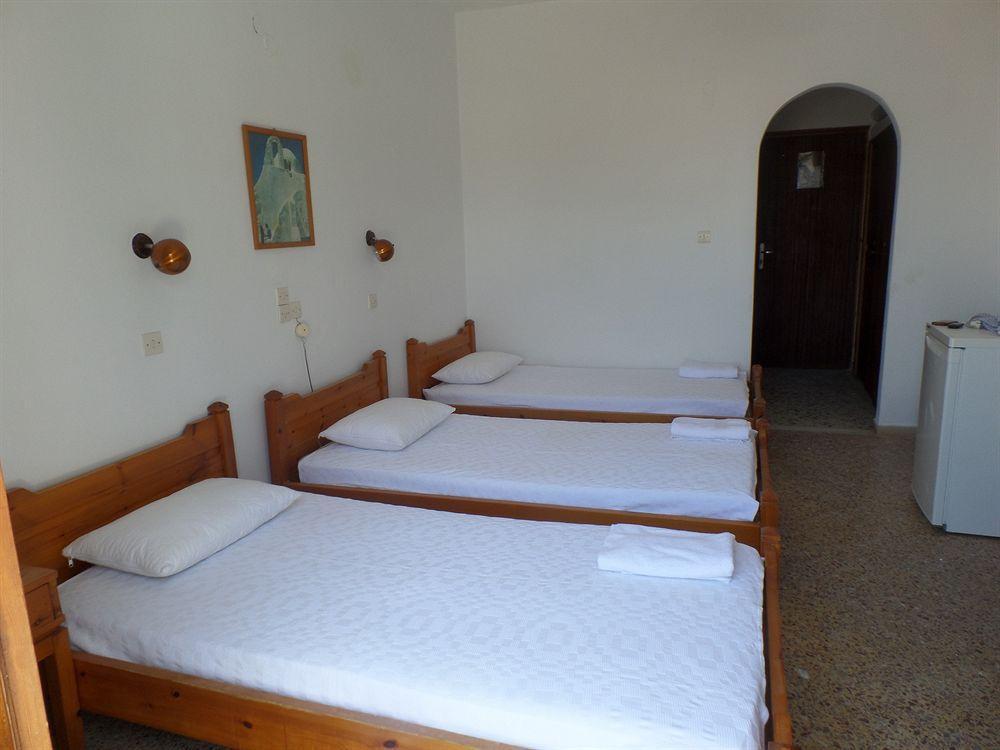 Summer Parikia Hotel 2*