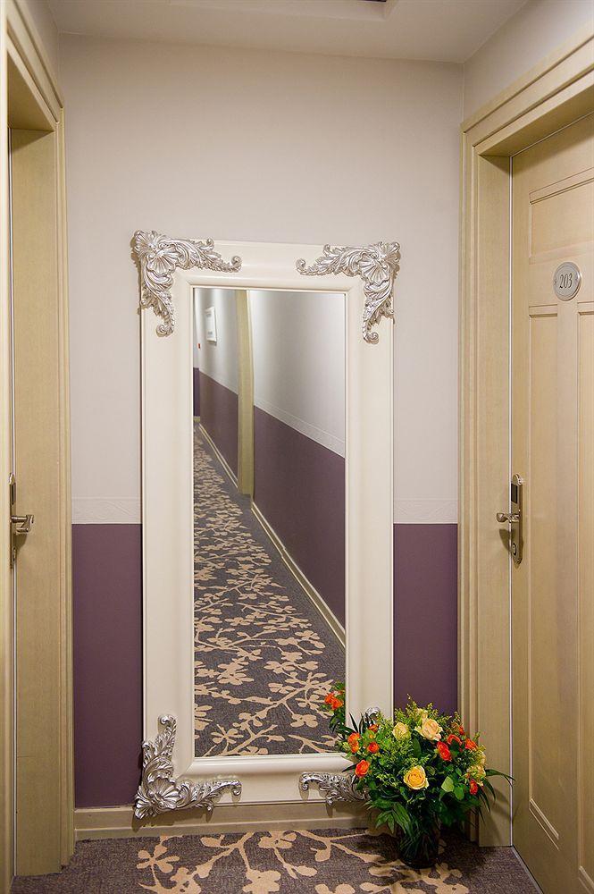 Dioni Boutique Hotel
