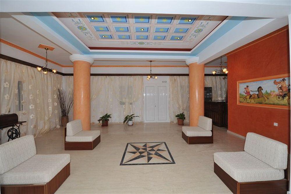 Lodos Hotel Karterados (Santorini)