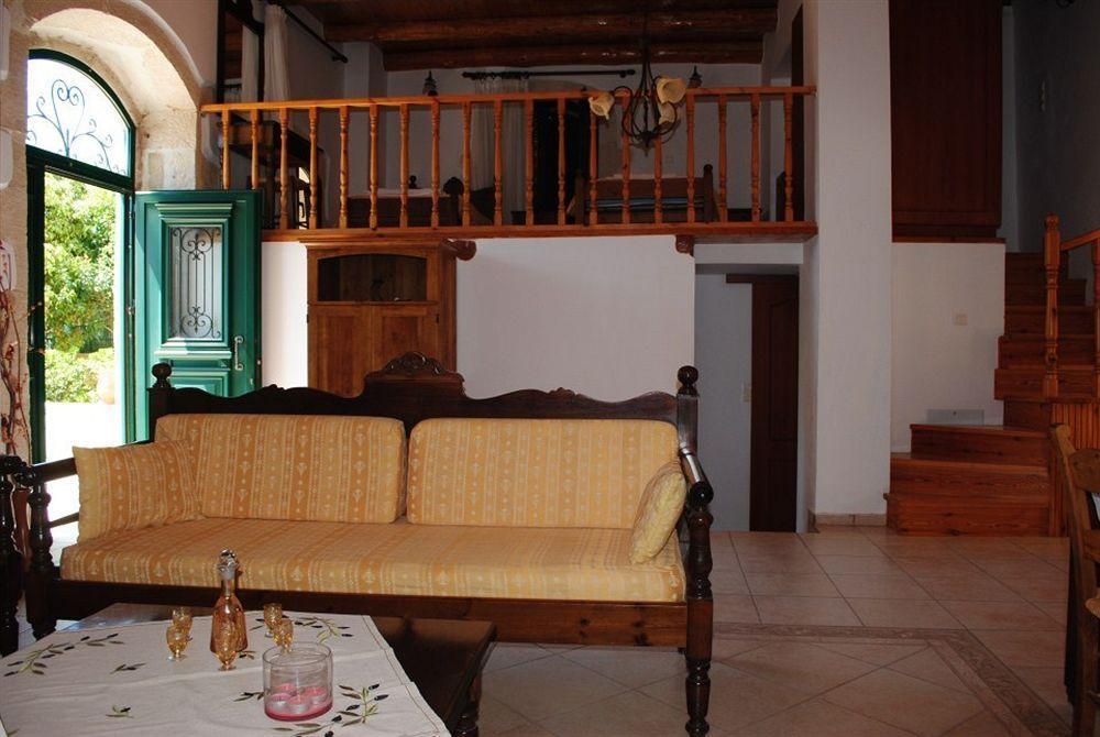 Apartment Skandalis Traditional *