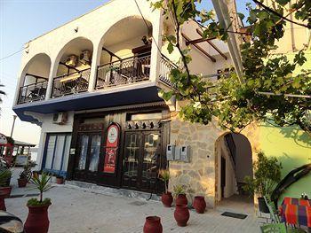 Apartment Captains Boutique
