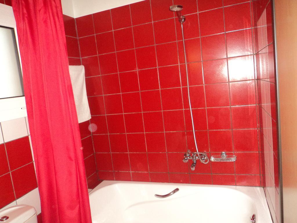Italiana Aparthotel 2*
