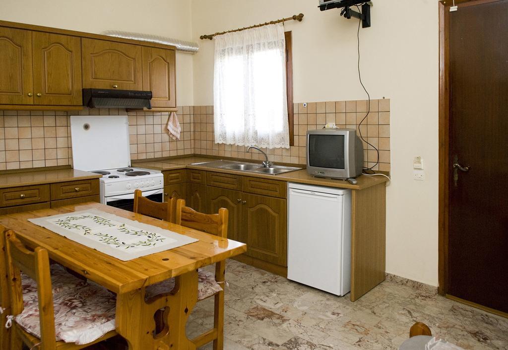 Katerina Pool Apartment