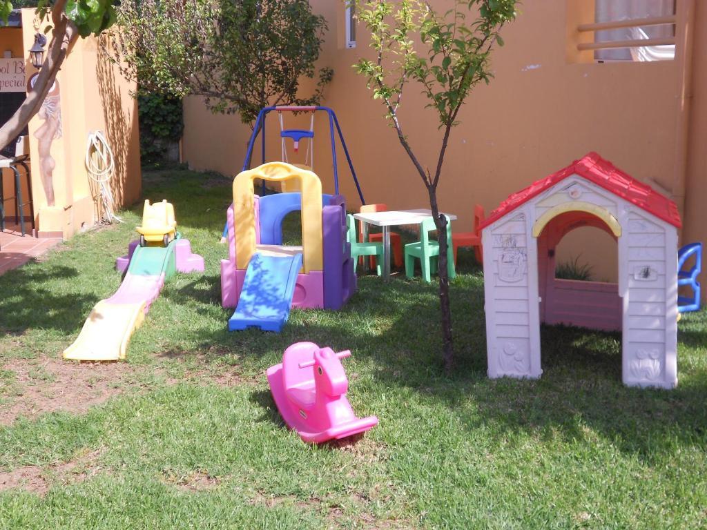 Aparthotel Golden 2*