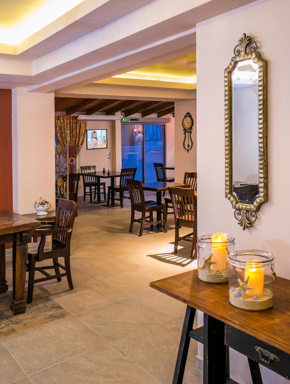 Hotel Thalassies 3*