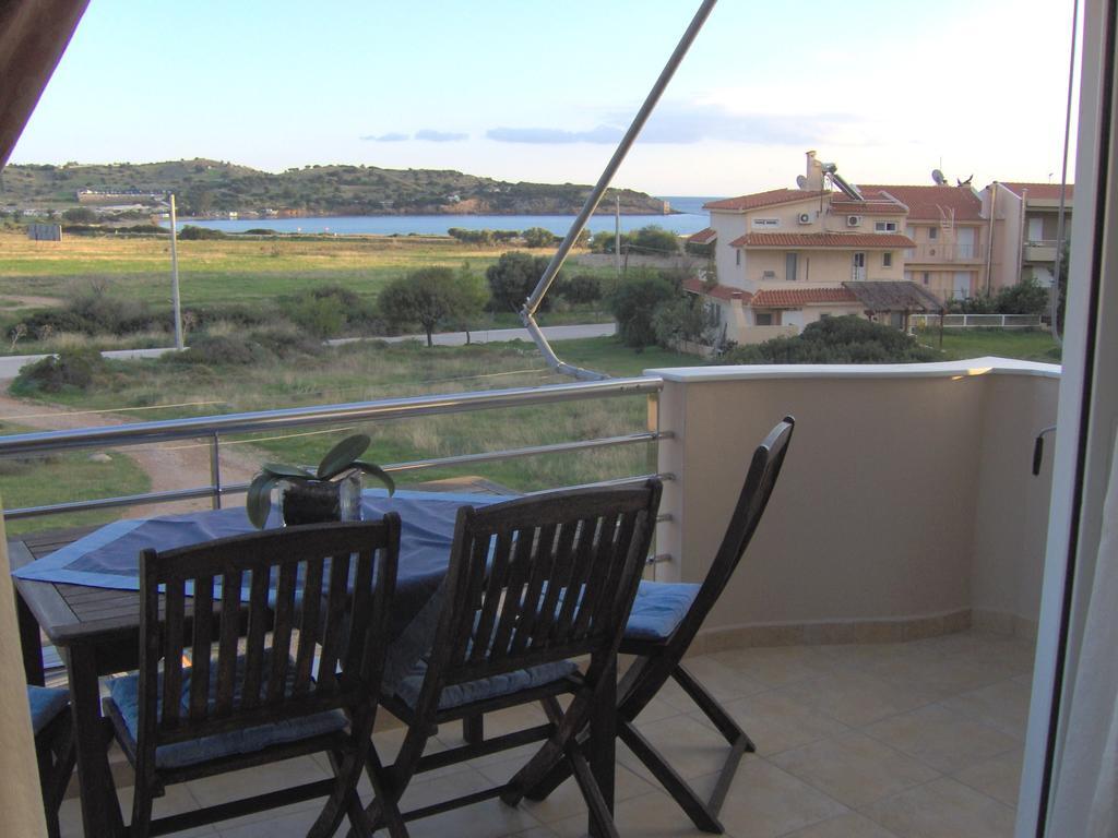 Helen's Sounio