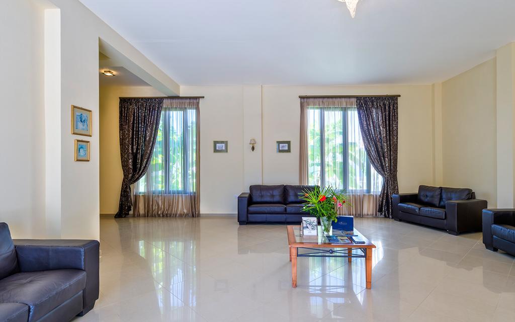 Apartment Antilia