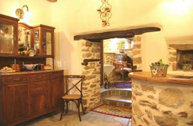 Archontiko Zarifi 1716 Guest house Agios Lavrentios