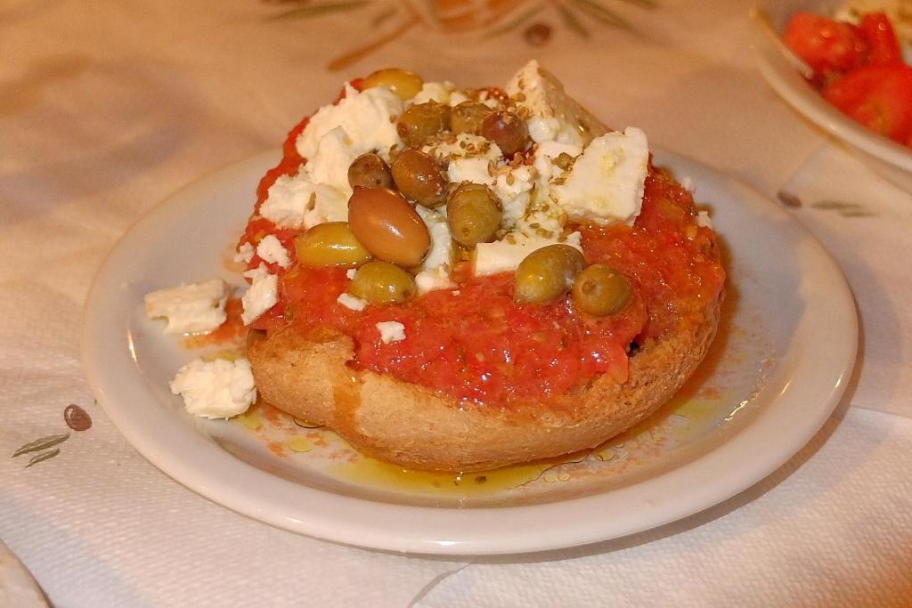 Socrates Apartmens & Restaurant