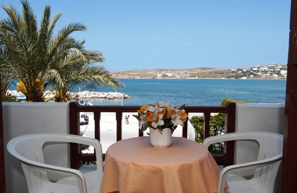 Asterias Hotel 2*