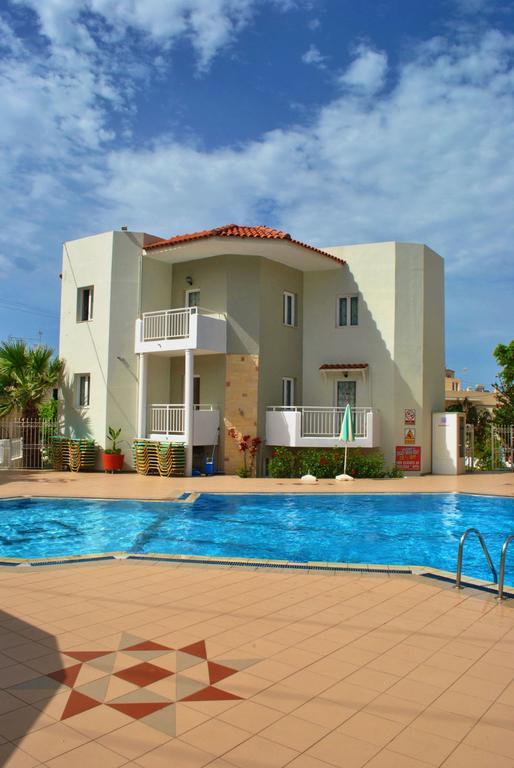Melissa Apartments, & 3*
