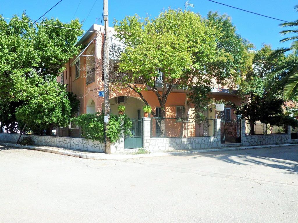 Stamoulis Apartment