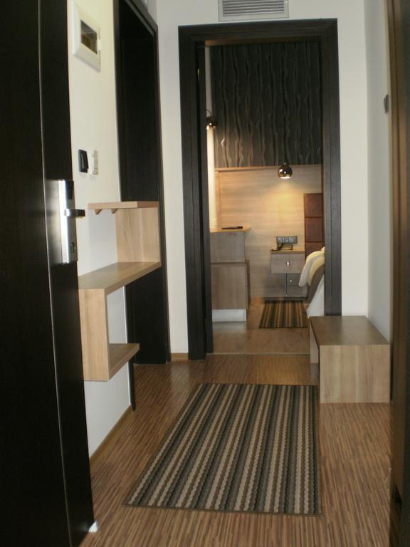 Hotel Metropolis 2*